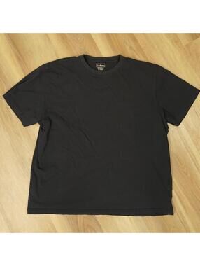 L.L. Bean Men's Classic Black Short Sleeve Tee - XL Reg